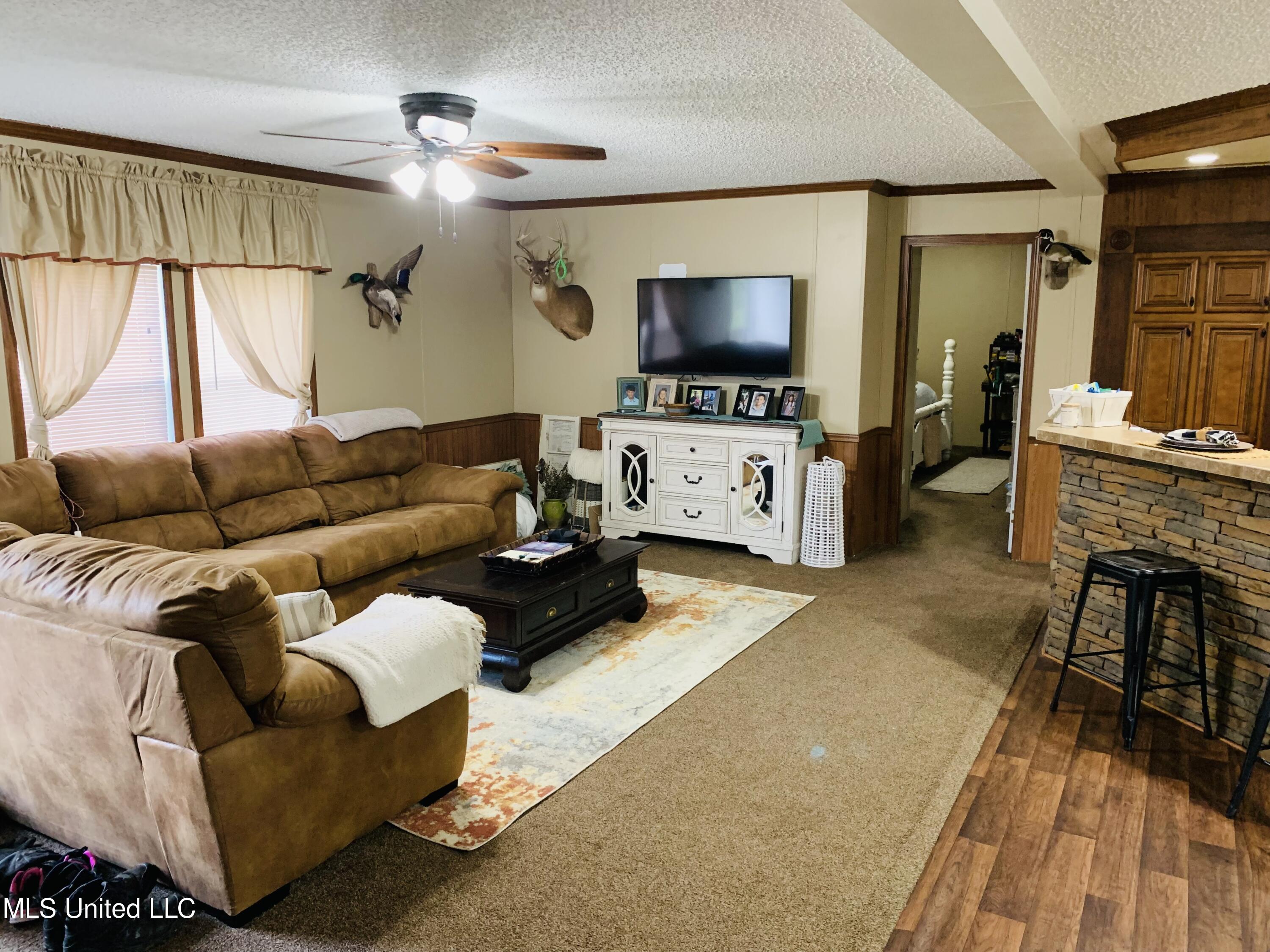 22390 L Lizana Road Saucier, MS 39574 - Photo 4 of 9 Int2