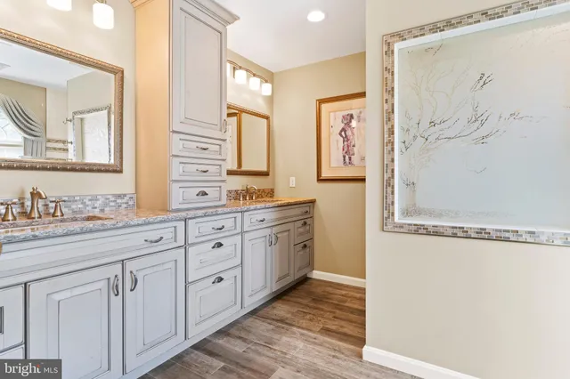 a view of workspace with wooden floor