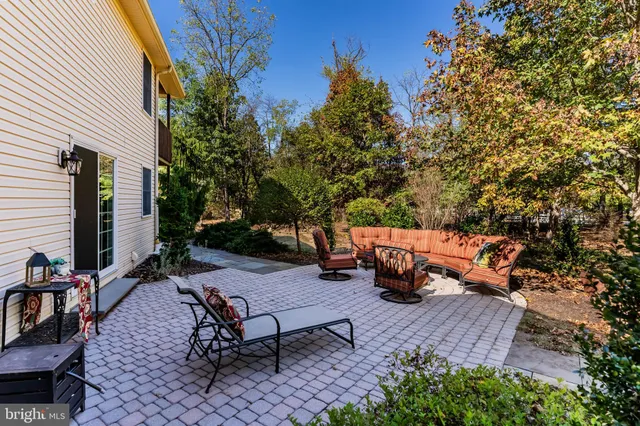 $798,000 | 16 Appaloosa Way, Carlisle, PA 17015