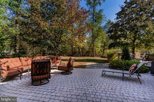 $798,000 | 16 Appaloosa Way, Carlisle, PA 17015