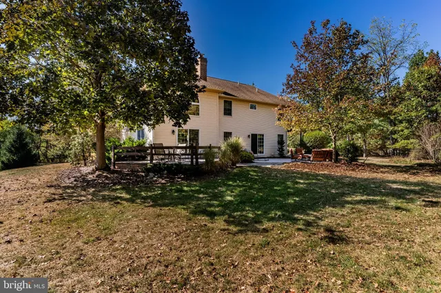 $798,000 | 16 Appaloosa Way, Carlisle, PA 17015