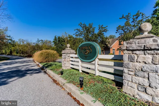 $798,000 | 16 Appaloosa Way, Carlisle, PA 17015