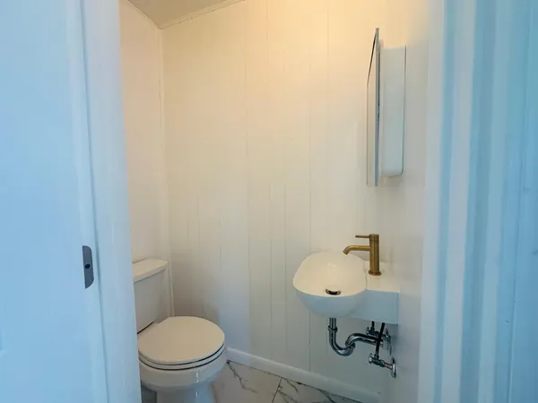 $1,500 | 201 Eastland Road, Vestal, NY 13850