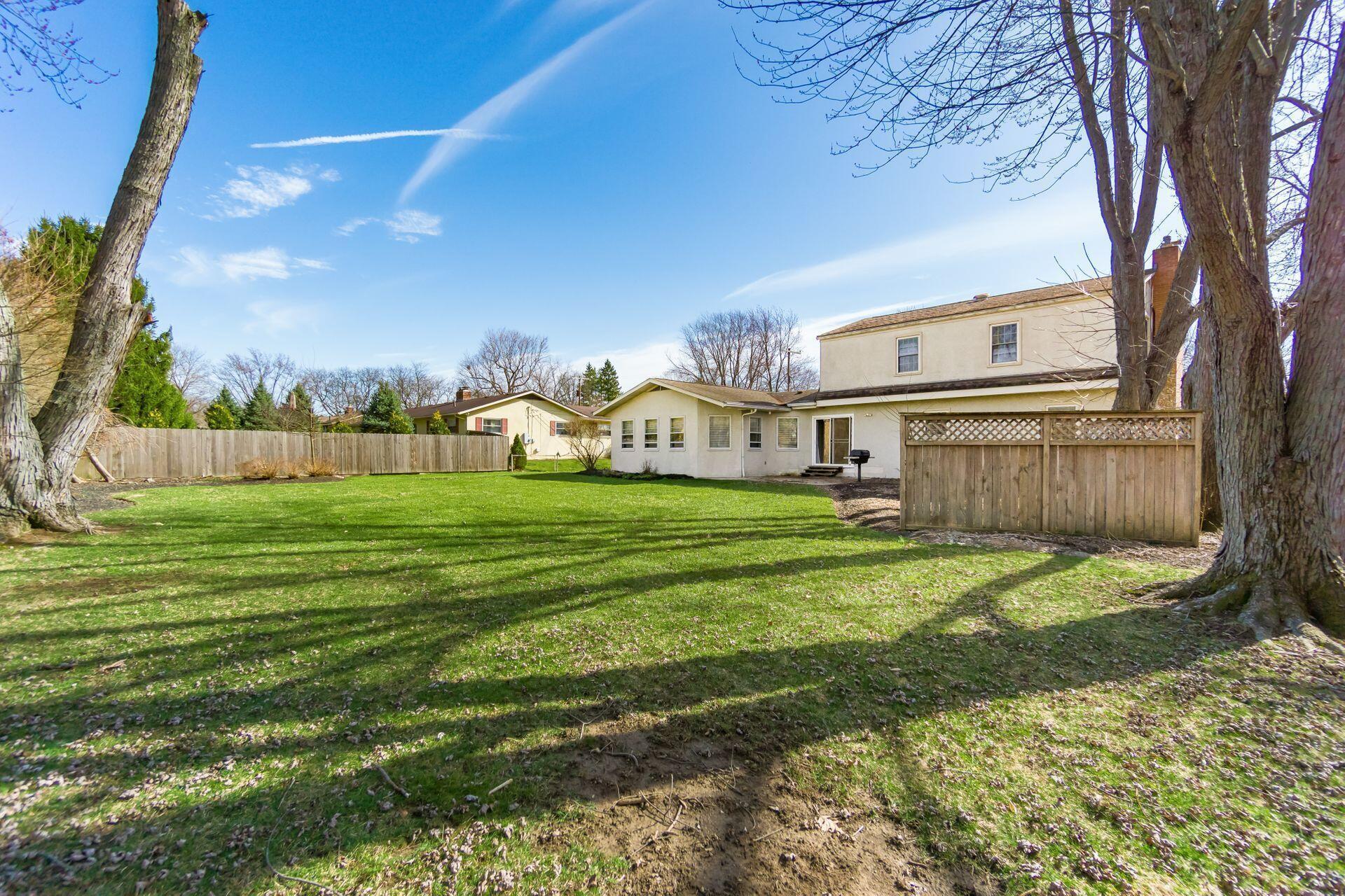 2456 Middlesex Road Columbus, OH 43220 - Photo 34 of 39 Middlesex - 36