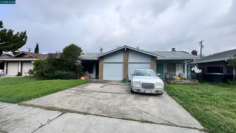 $495,000 | 1049 Clinton Road, Sacramento, CA 95825