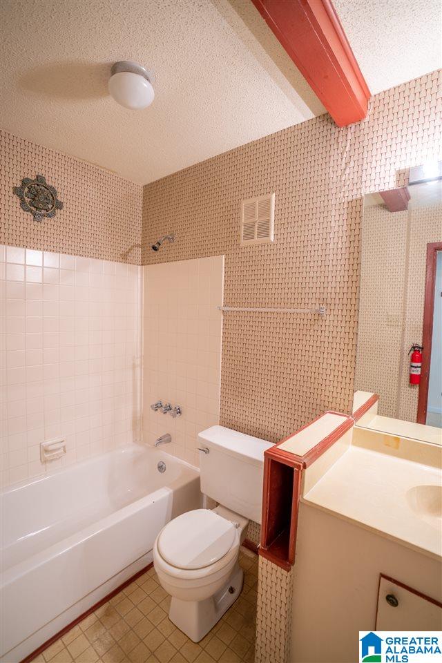 3350 Altamont Road South, Unit D22 Birmingham, AL 35205 - Photo 14 of 16