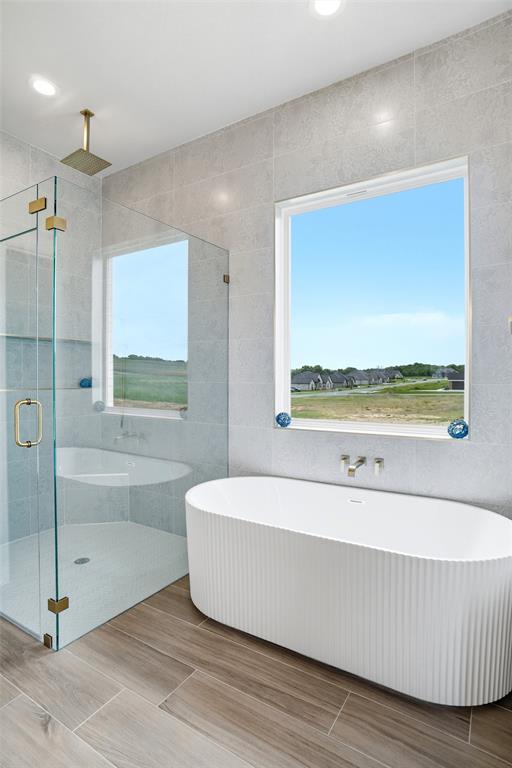 3005 Westfork Way Springtown, TX 76082 - Photo 21 of 39 Oversized Garden Stand Alone Tub