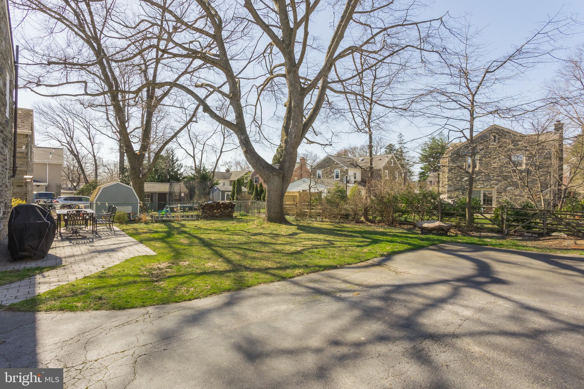 1812 Manor Road Havertown, PA 19083 - Photo 4 of 27