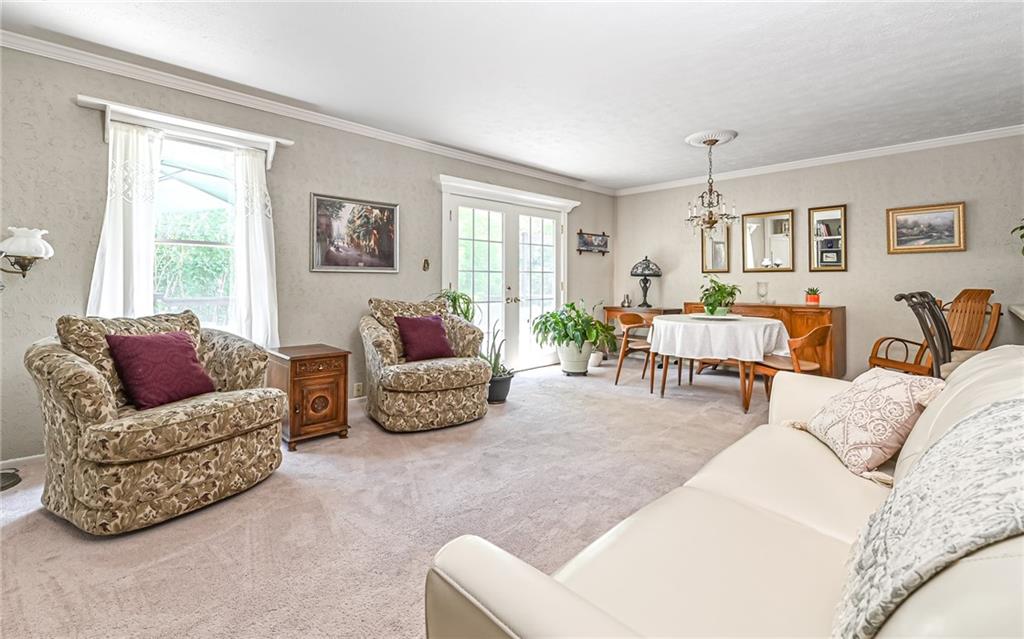 509 Shady Ridge Drive Monroeville, PA 15146 - Photo 3 of 28 Gallery Image 3