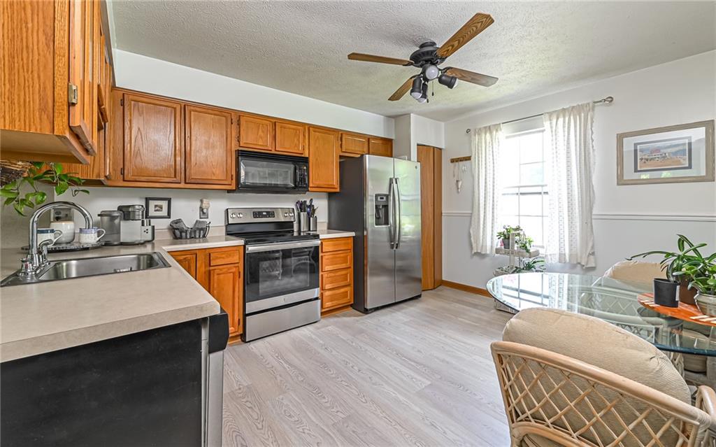 509 Shady Ridge Drive Monroeville, PA 15146 - Photo 10 of 28 Gallery Image 10