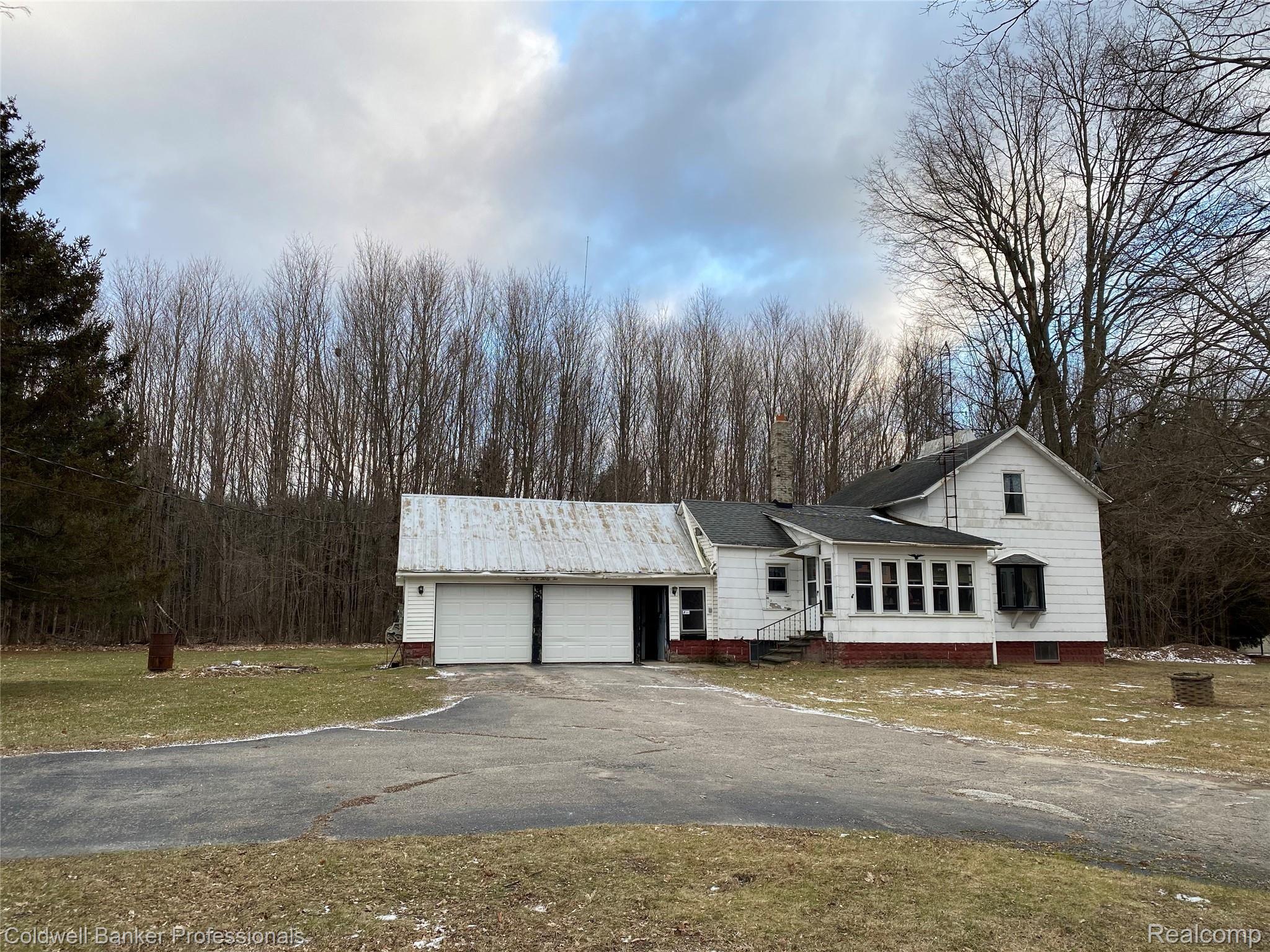 2132 North Five Lakes Road Lapeer, MI 48446 - Photo 28 of 29 5FC3338D-A0A9-4650-9279-28159F003E2C.jpeg