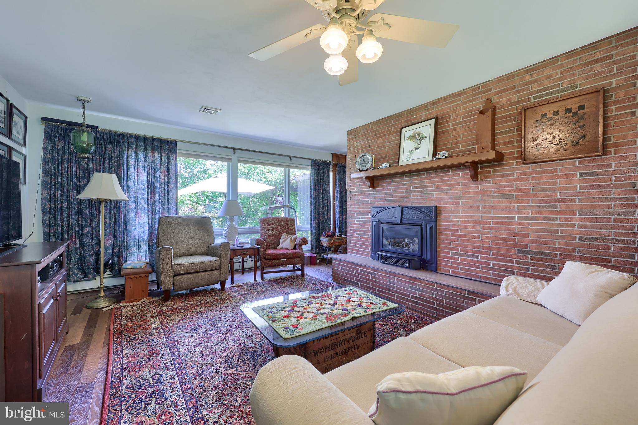 1404 Old Forge Road Annville, PA 17003 - Photo 13 of 47 Living room