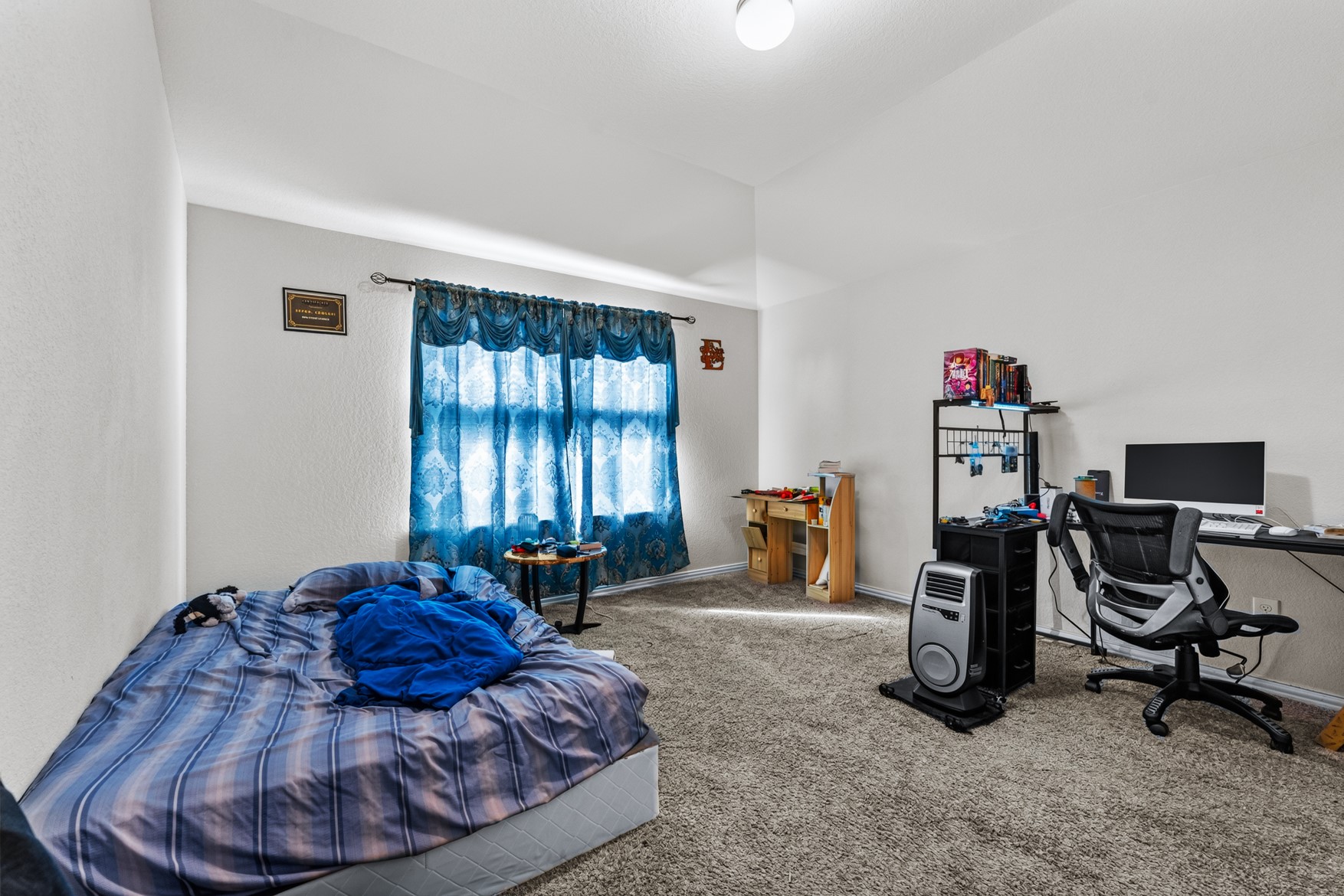 1443 Green Highland Dr Spring Spring, TX 77373 - Photo 20 of 26 Secondary Bedroom