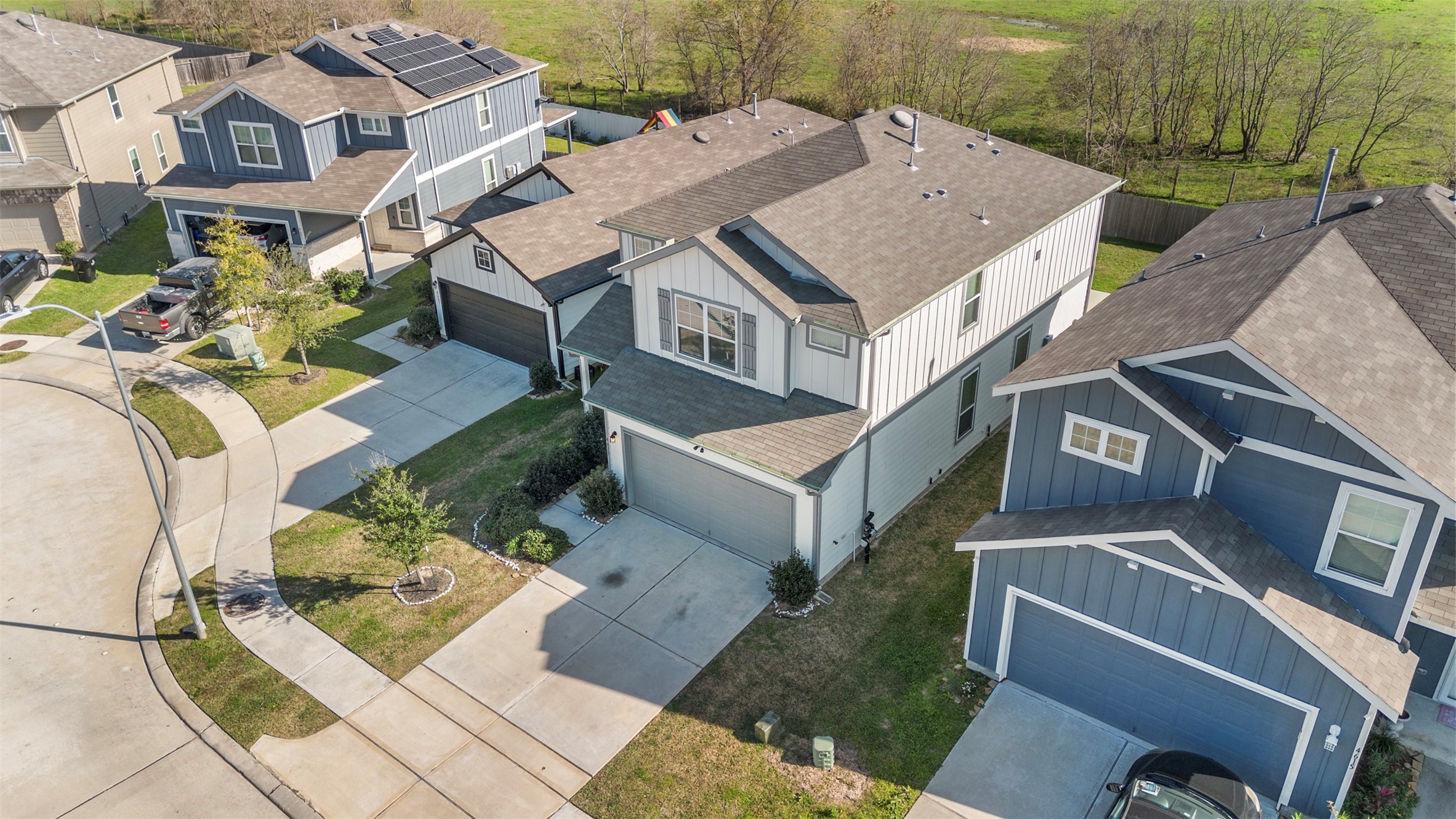 4611 Prairie Chase Drive Houston, TX 77069 - Photo 34 of 44 an aerial view of a house with a yard