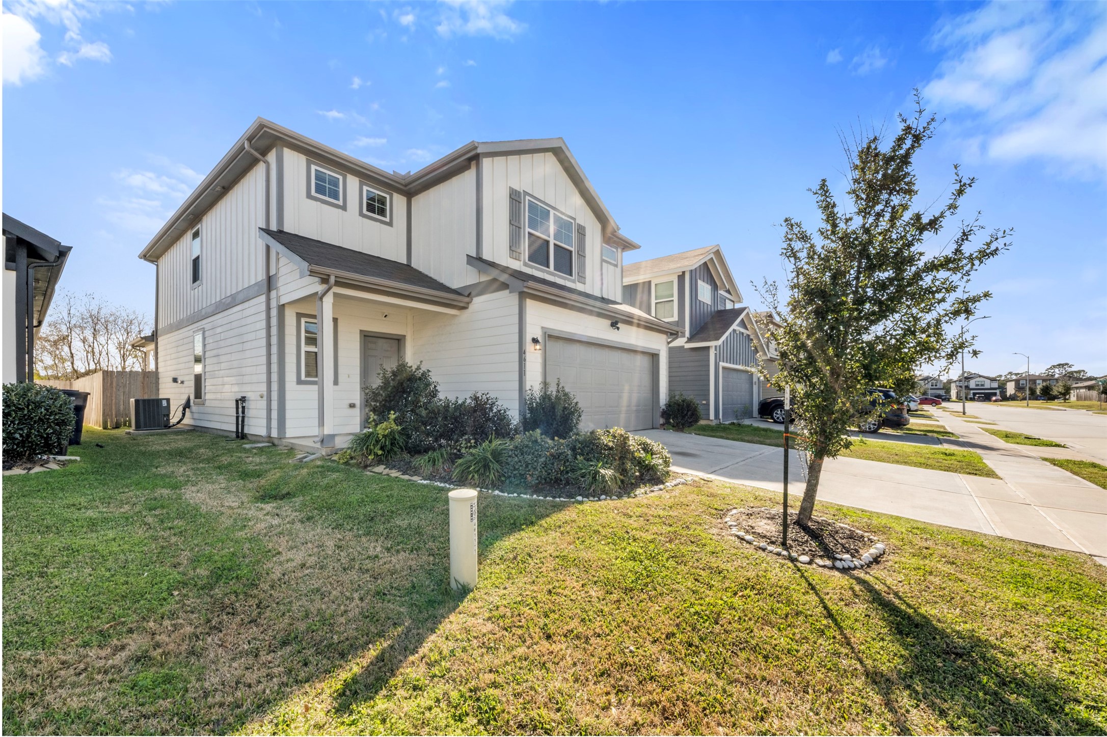 4611 Prairie Chase Drive Houston, TX 77069 - Photo 43 of 44 a front view of a house with a yard
