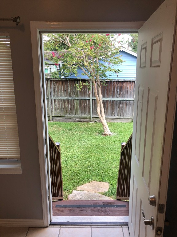 914 East 25th Street, Unit LEFT Houston, TX 77009 - Photo 11 of 13