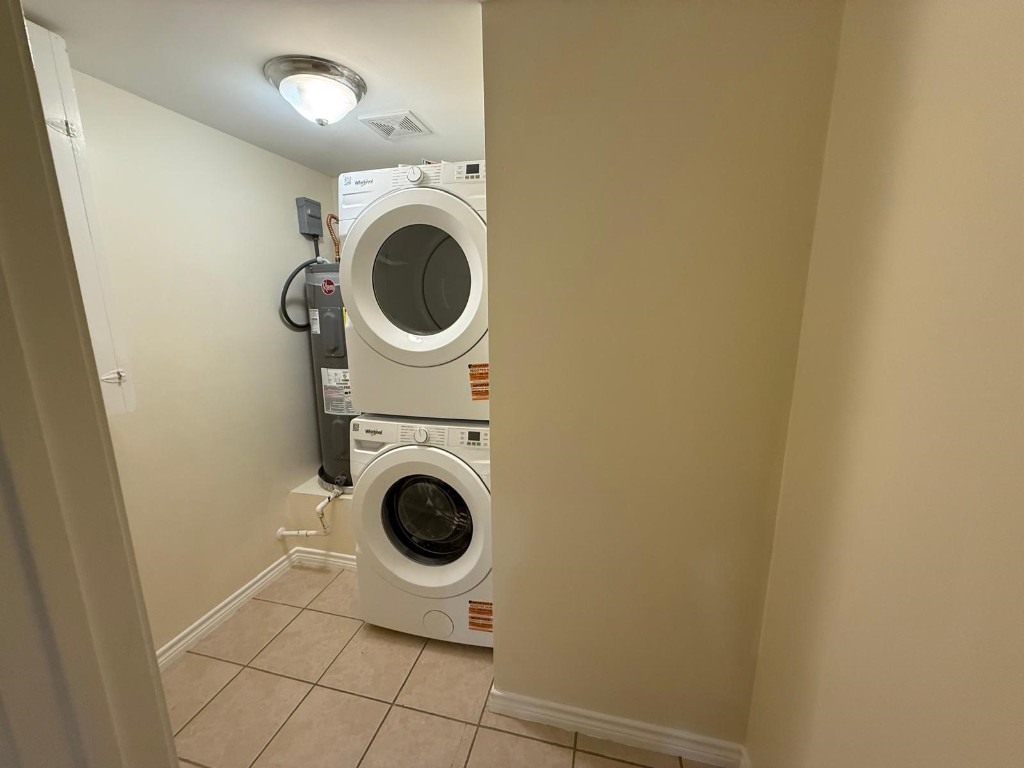 914 East 25th Street, Unit LEFT Houston, TX 77009 - Photo 2 of 13