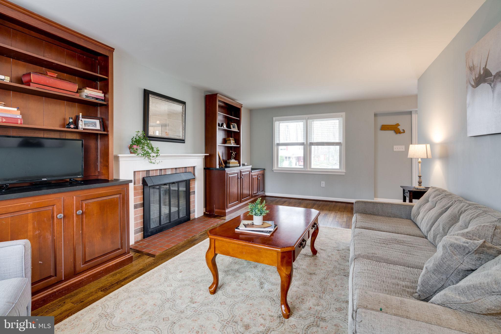 6810 Huntsman Boulevard Springfield, VA 22152 - Photo 13 of 73 open to enjoy