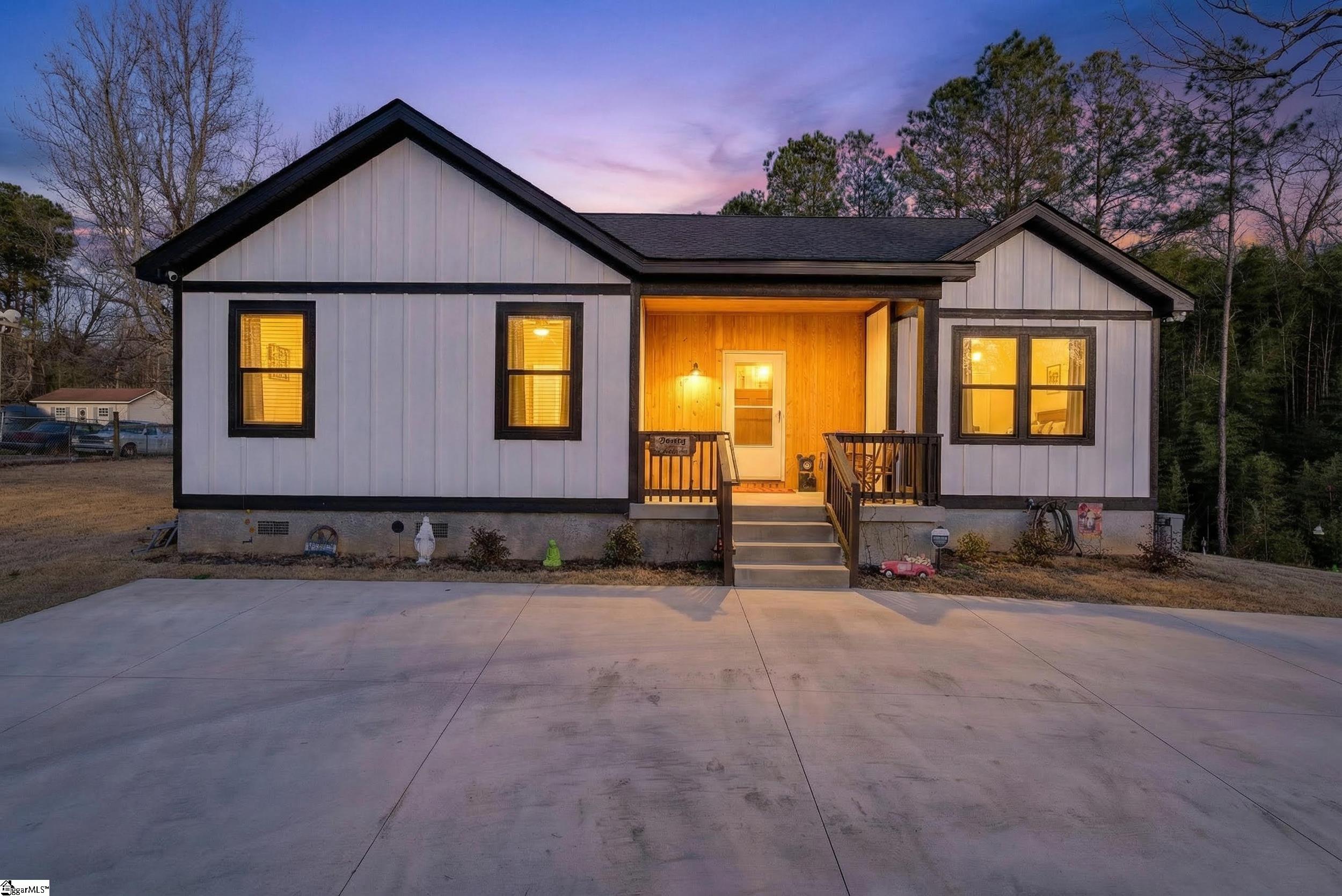 3219 Whitmire Highway Union, SC 29379 - Photo 2 of 36