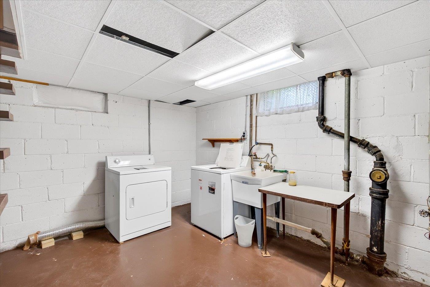 1917 Manley Street Madison, WI 53704 - Photo 31 of 33