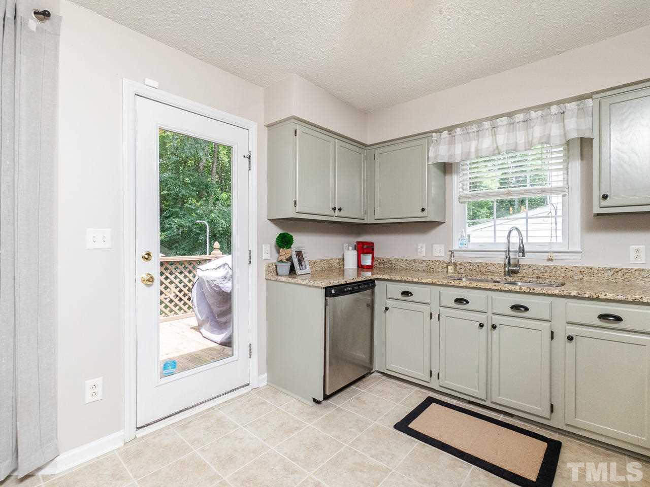 1925 Jupiter Hills Court Raleigh, NC 27604 - Photo 8 of 21 Gallery Image 8