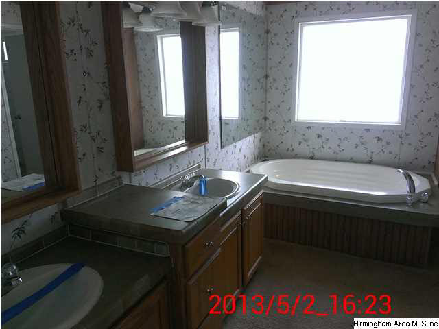 2503 Renfroe Tower Road Talladega, AL 35160 - Photo 14 of 15 Gallery Image 14