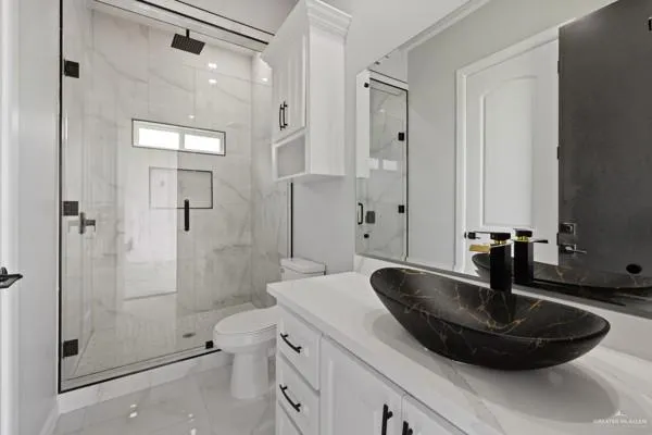 $364,975 | 8027 North 48th Lane, McAllen, TX 78504