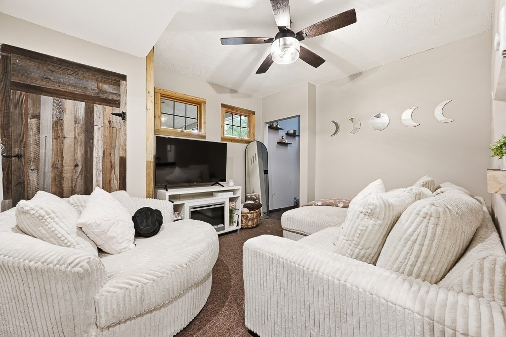 227 8 Lots Road Sutton, MA 01590 - Photo 16 of 42