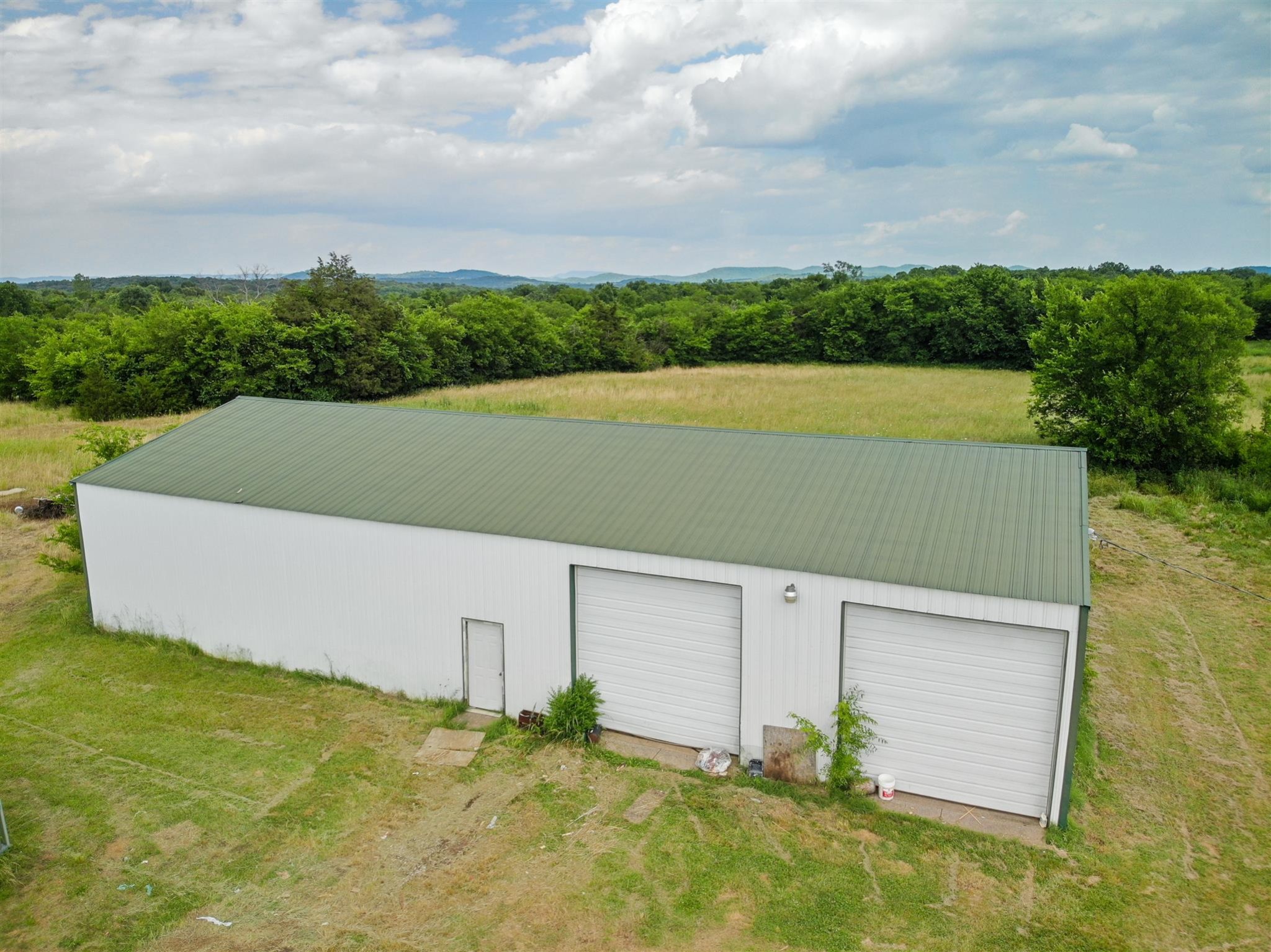 6136 Manus Road Murfreesboro, TN 37127 - Photo 7 of 9 Gallery Image 7