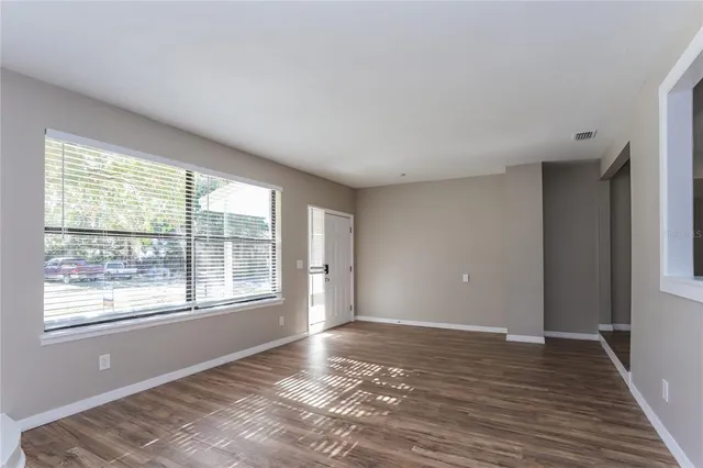 $2,415 | 5763 Crestmont Avenue, Clearwater, FL 33760