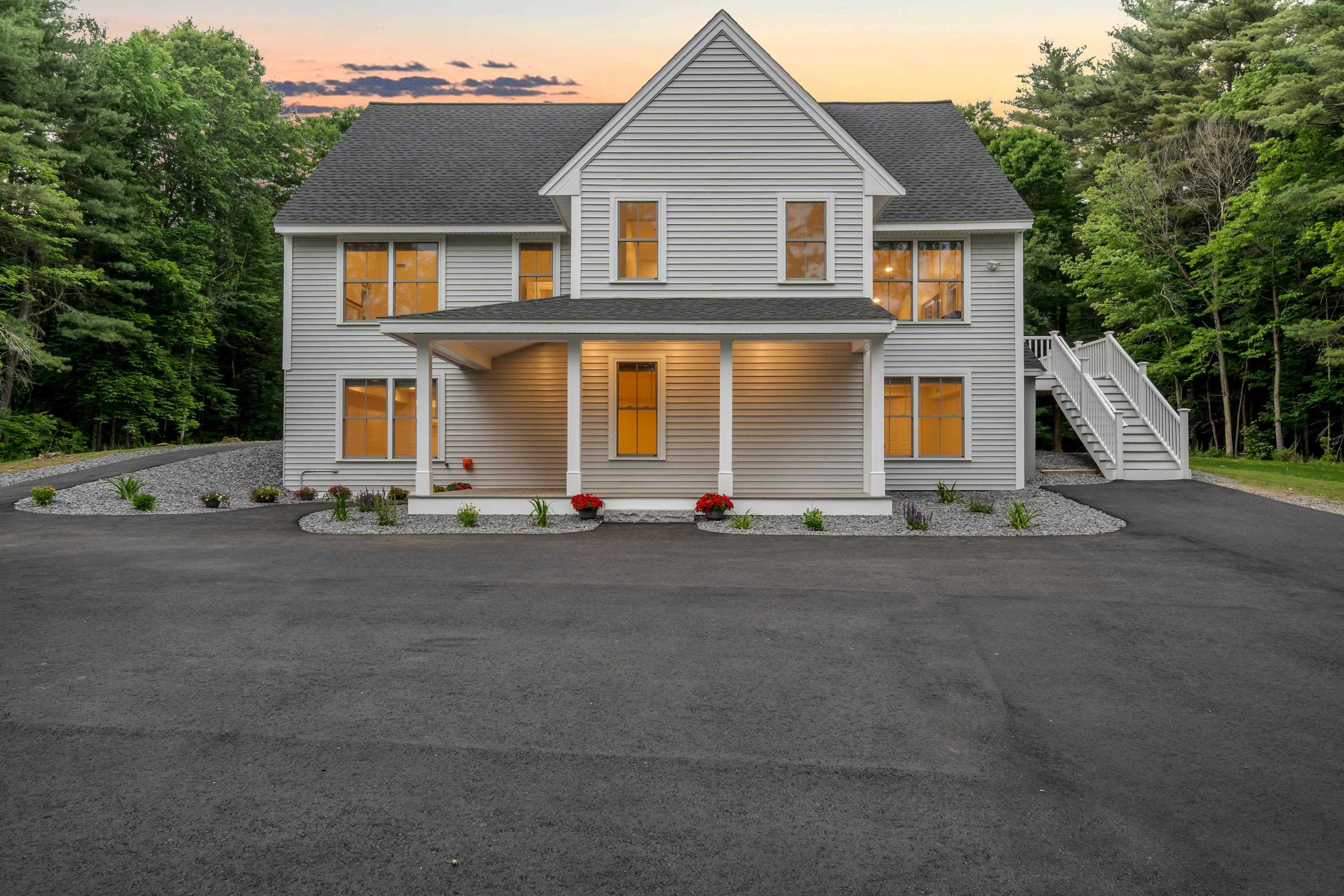 427 Middle Road Brentwood, NH 03833 - Photo 27 of 30