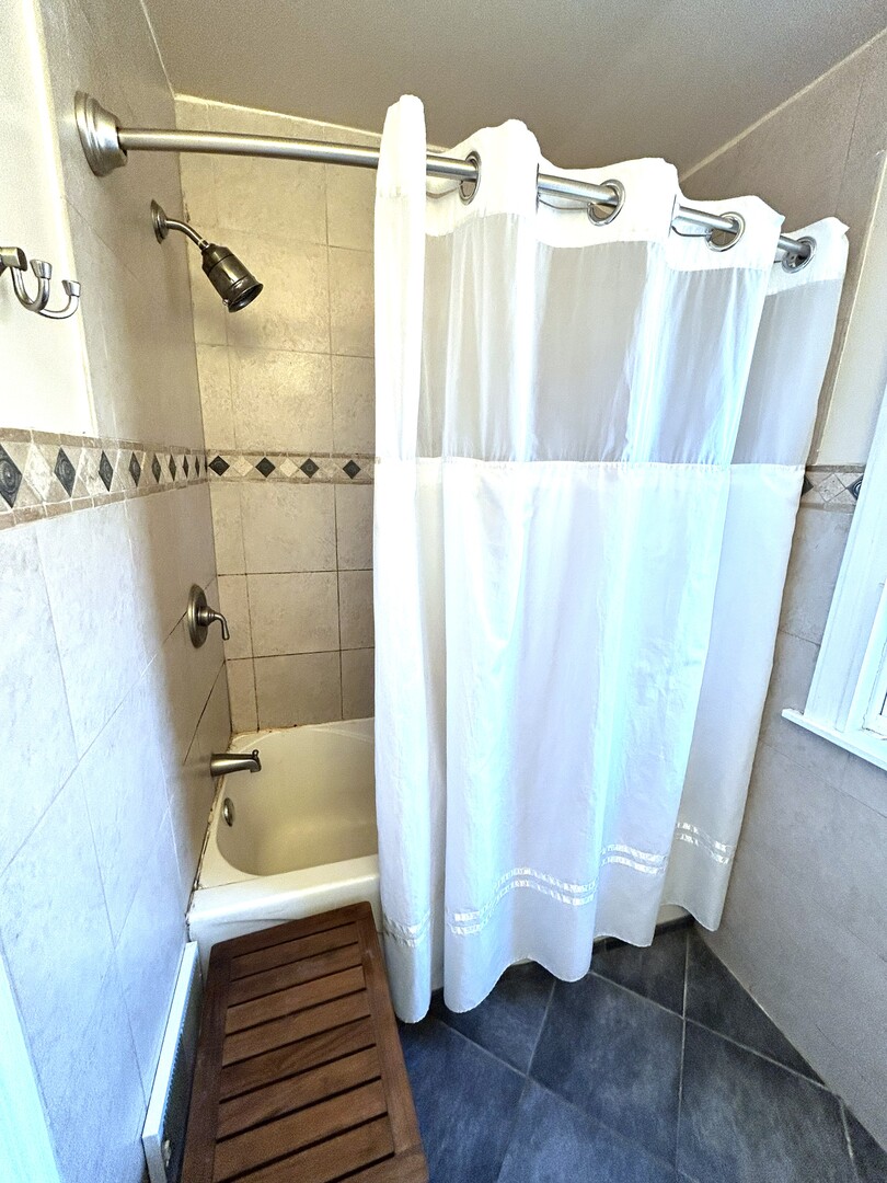 3912 West Marquette Road Chicago, IL 60629 - Photo 16 of 22 Gallery Image 16