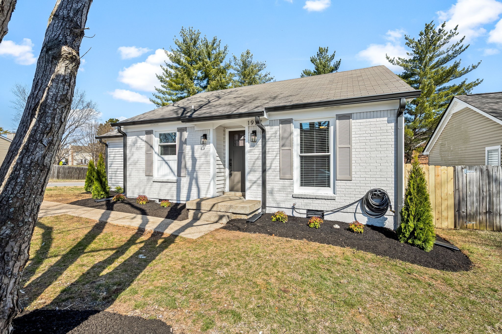1977 Timberline Way Clarksville, TN 37042 - Photo 38 of 39 a front view of a house with sitting area