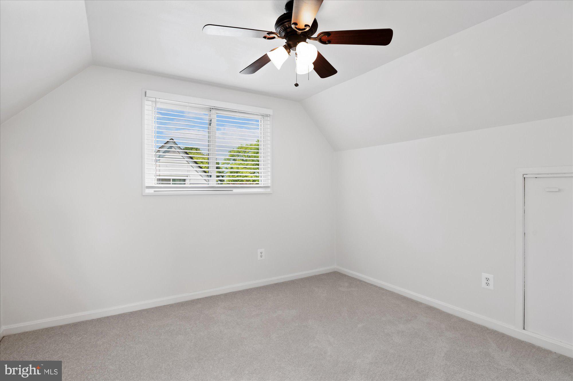 11414 Schuylkill Road Rockville, MD 20852 - Photo 26 of 50 Upper Right BR