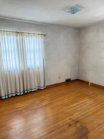 $99,900 | 213 7th Avenue Southeast, Elbow Lake, MN 56531