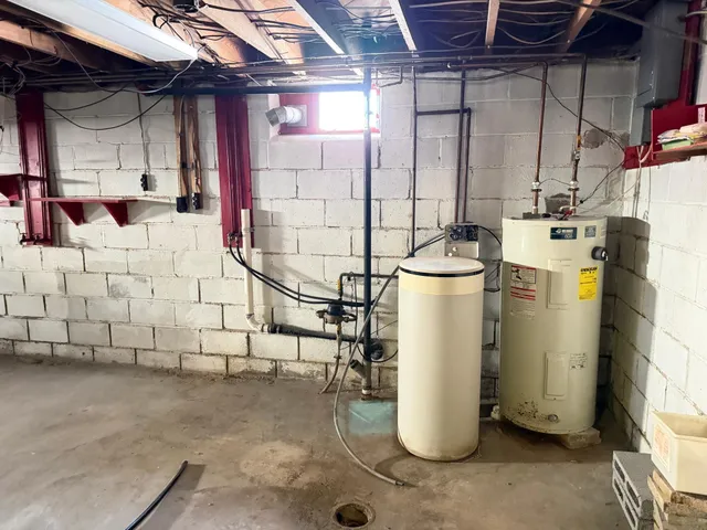 $99,900 | 213 7th Avenue Southeast, Elbow Lake, MN 56531