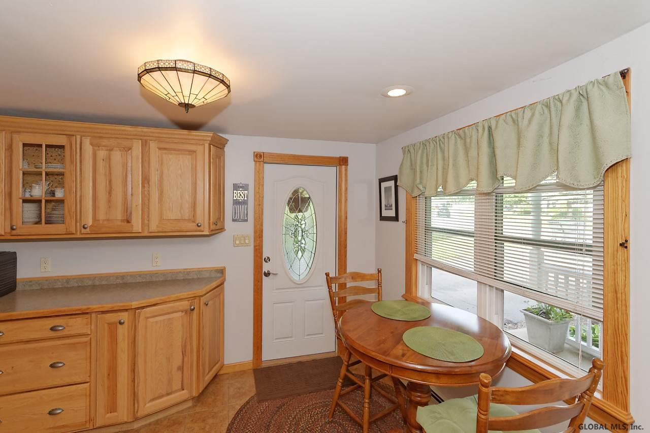 1101 Roberta Road Rotterdam, NY 12303 - Photo 18 of 43 Photo 18