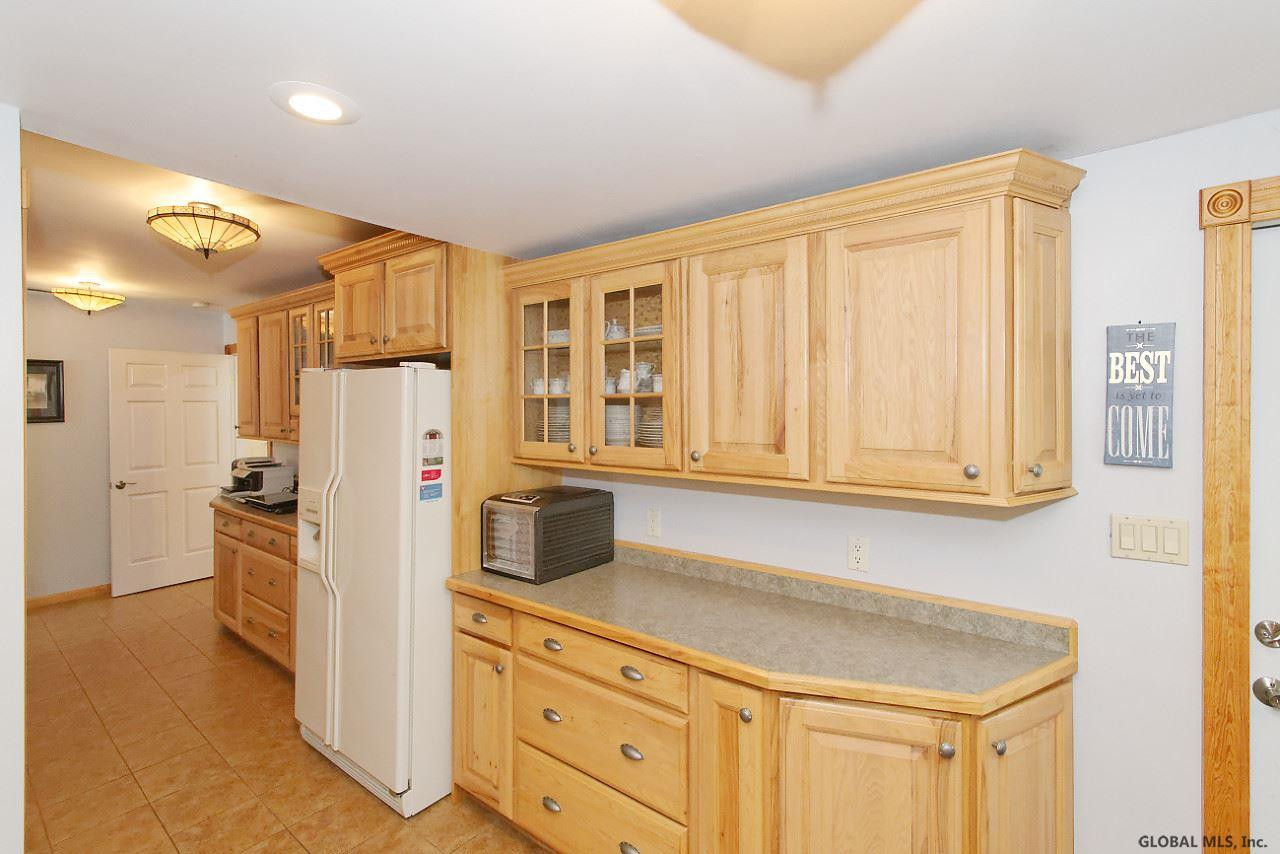 1101 Roberta Road Rotterdam, NY 12303 - Photo 20 of 43 Photo 20