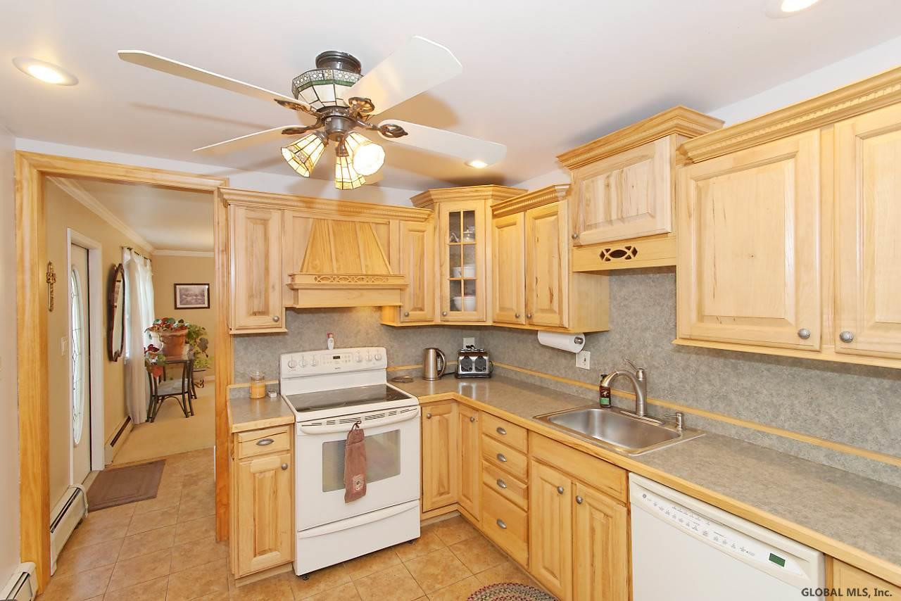 1101 Roberta Road Rotterdam, NY 12303 - Photo 2 of 43 Photo 2