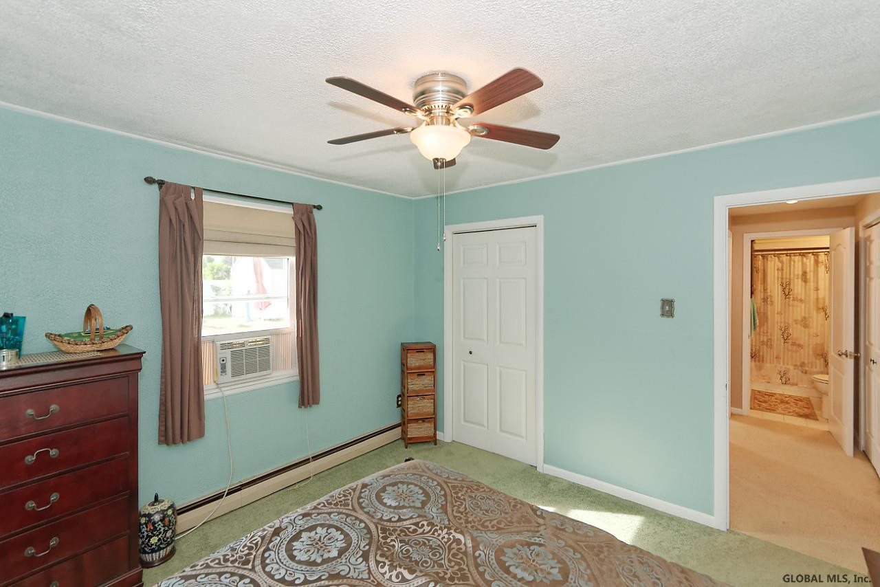 1101 Roberta Road Rotterdam, NY 12303 - Photo 29 of 43 Photo 29