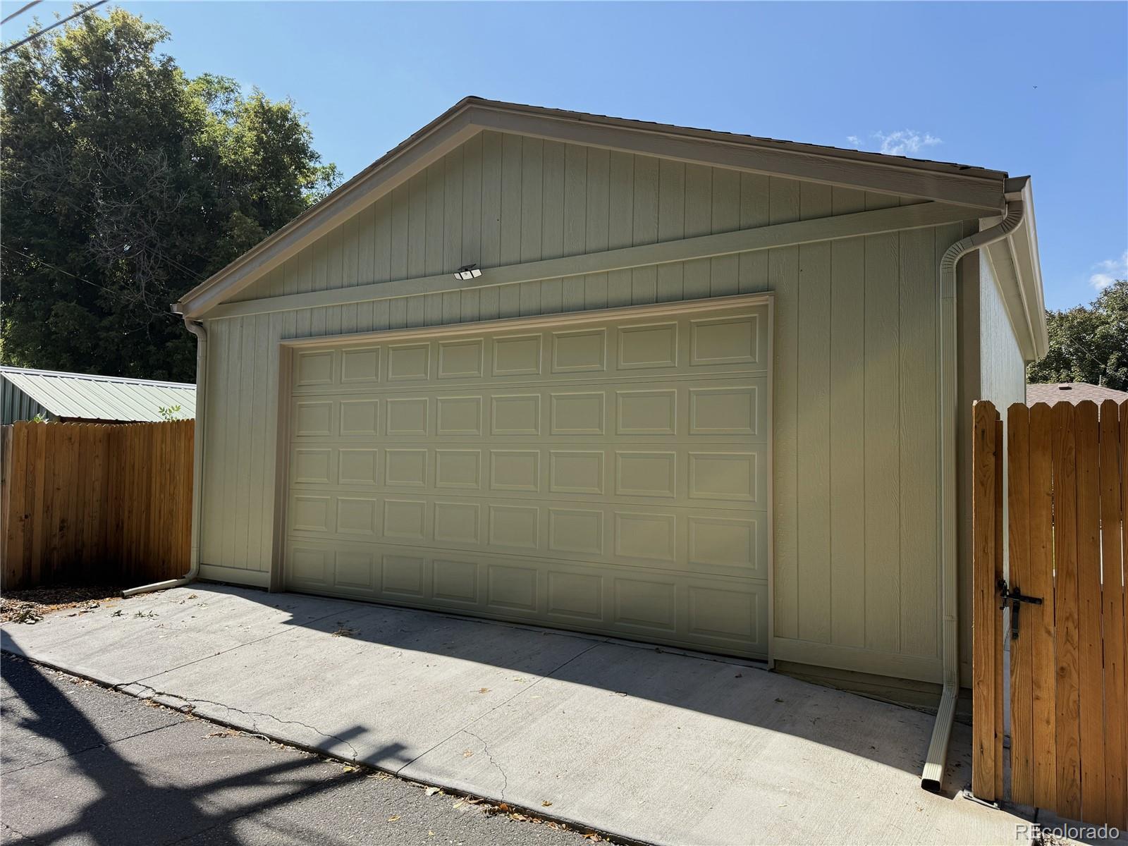 1920 Willow Street Denver, CO 80220 - Photo 30 of 41 a backyard of a house