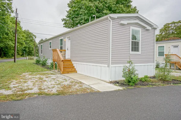 $115,000 | 112 Moss Lane, Williamstown, NJ 08094