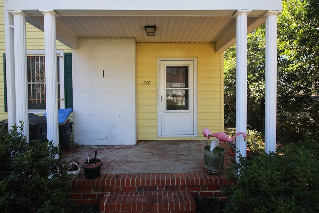 1740 Pine Tree Road Augusta, GA 30904 - Photo 2 of 33