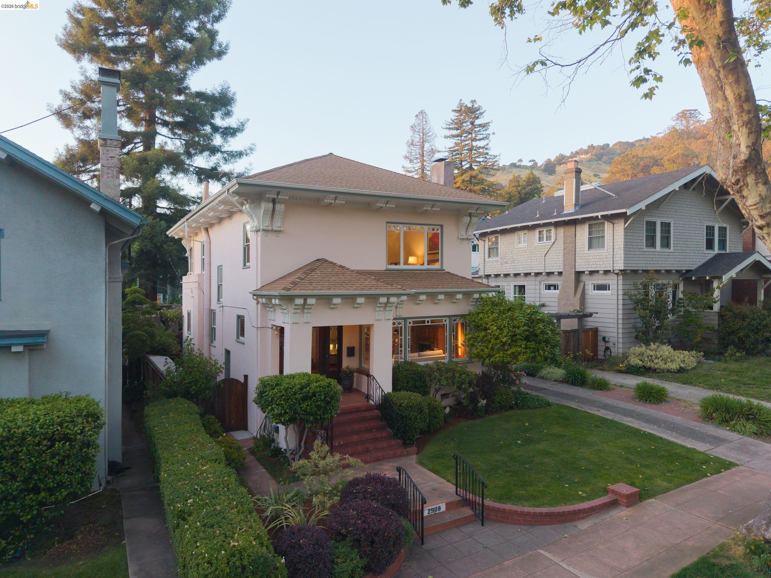 2909 Forest Avenue Berkeley, CA 94705 - Photo 63 of 65