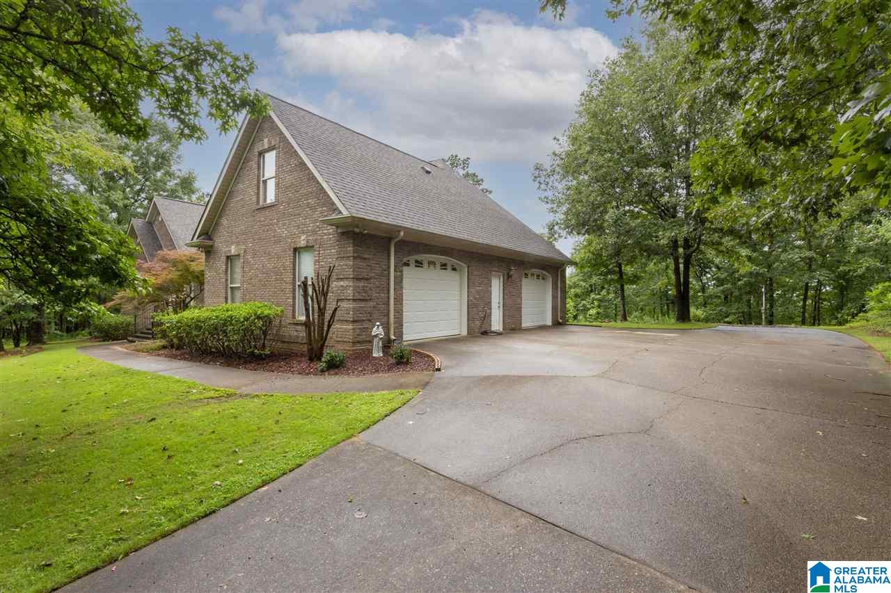635 Slopes Drive Springville, AL 35146 - Photo 5 of 45