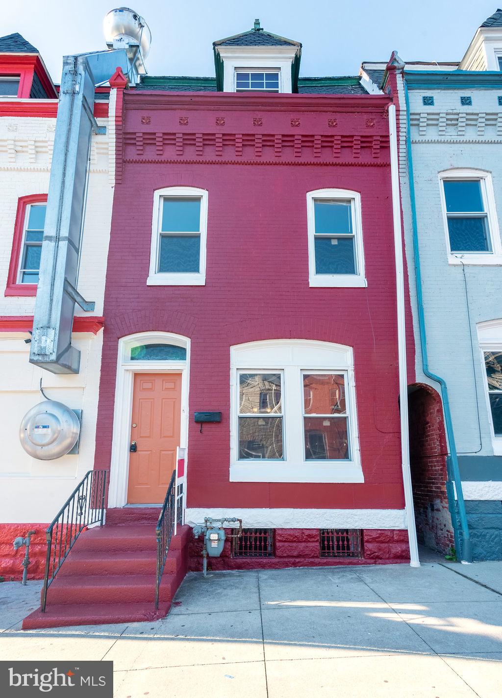 152 Walnut Street Reading, PA 19601 - Photo 1 of 29 Gallery Image 1
