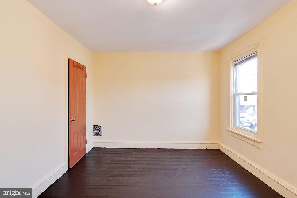 152 Walnut Street Reading, PA 19601 - Photo 13 of 29 Gallery Image 13