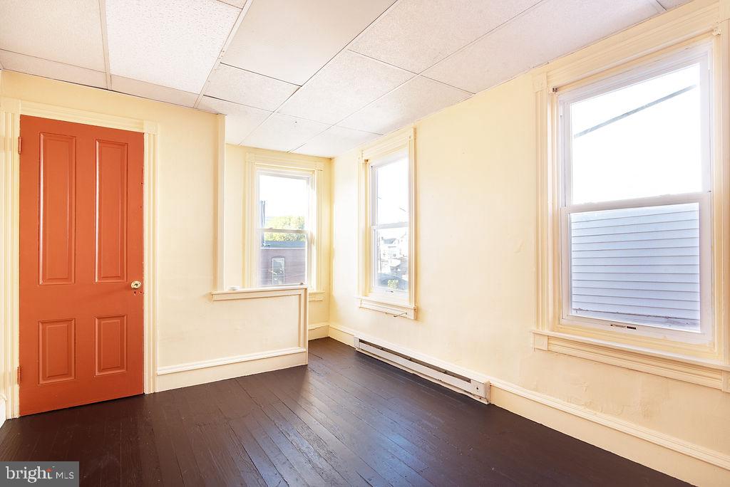 152 Walnut Street Reading, PA 19601 - Photo 19 of 29 Gallery Image 19
