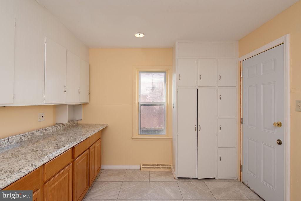 152 Walnut Street Reading, PA 19601 - Photo 9 of 29 Gallery Image 9