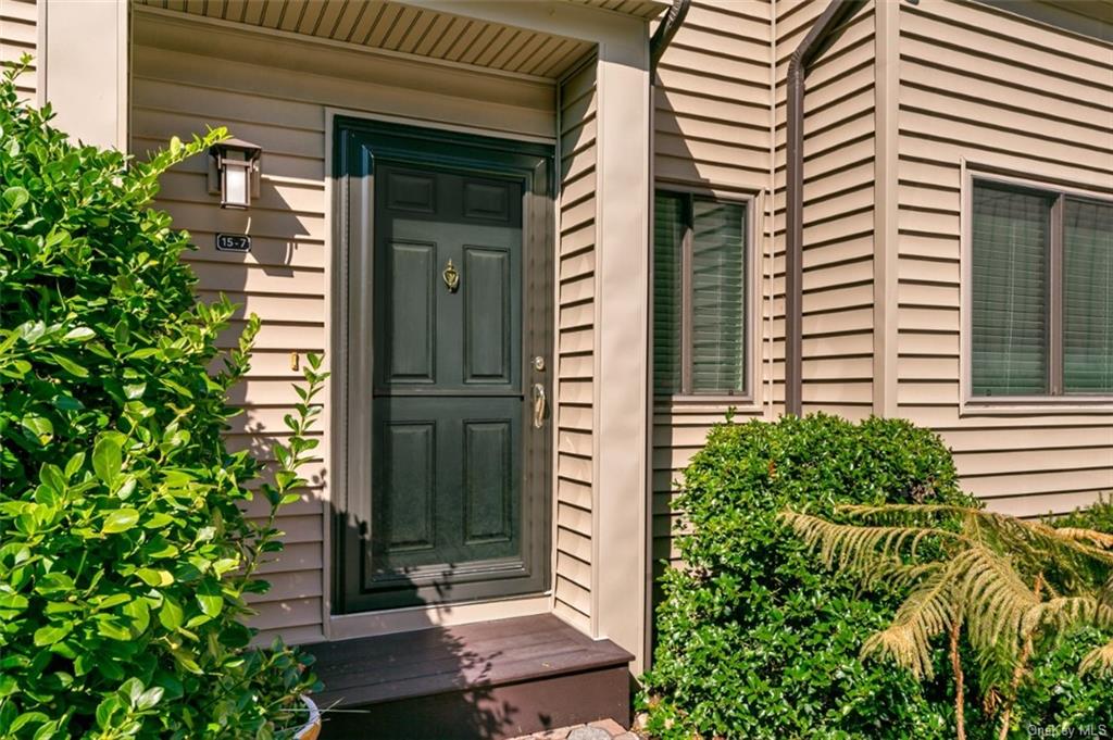 15 Steven Drive, Unit 7, Ossining, NY 10562 Compass